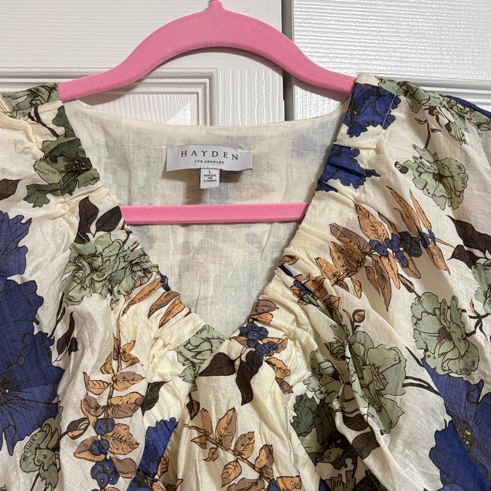 Hayden Women's Floral Blouse - Blue, Green, and Cream - Picture 3 of 13